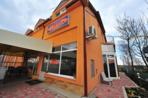 Отель Motel Livija  Петровец